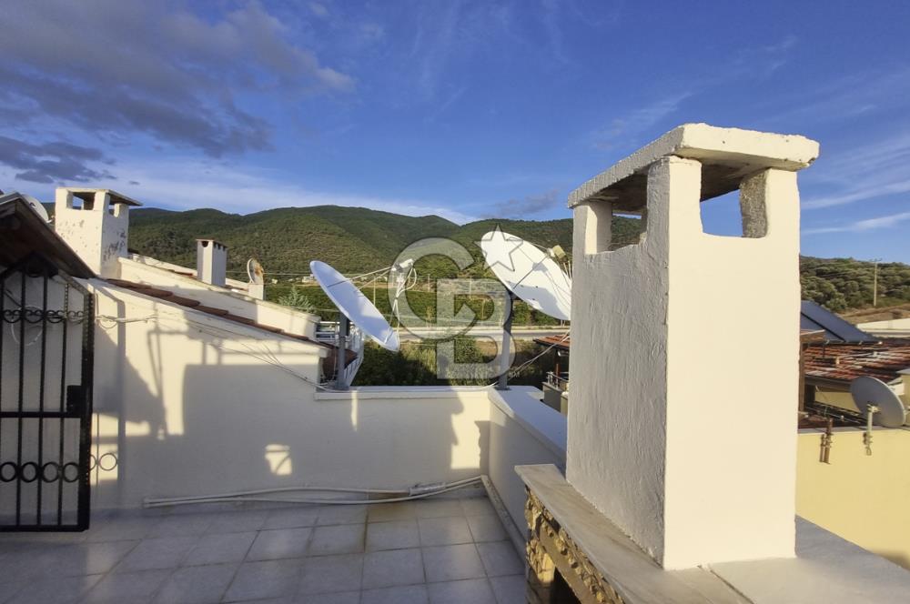 İZMİR, MENDERES,ÖZDERE,ORTA MAH 5+1 SATILIK TRİPLEX VİLLA