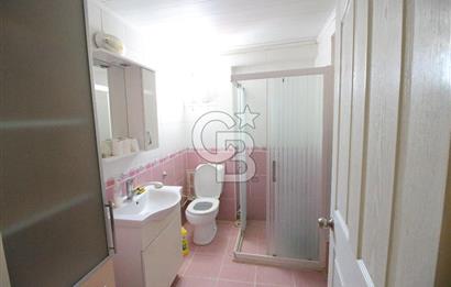 Gaziemir Merkezde Geniş Arakat Satılık Daire