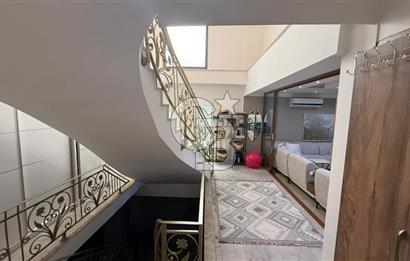 Bornova Atatürk Mah. Homeros Vadisi Manzaralı 7+1 Satılık Villa