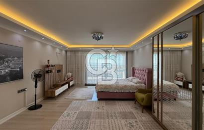 Bornova Atatürk Mah. Homeros Vadisi Manzaralı 7+1 Satılık Villa