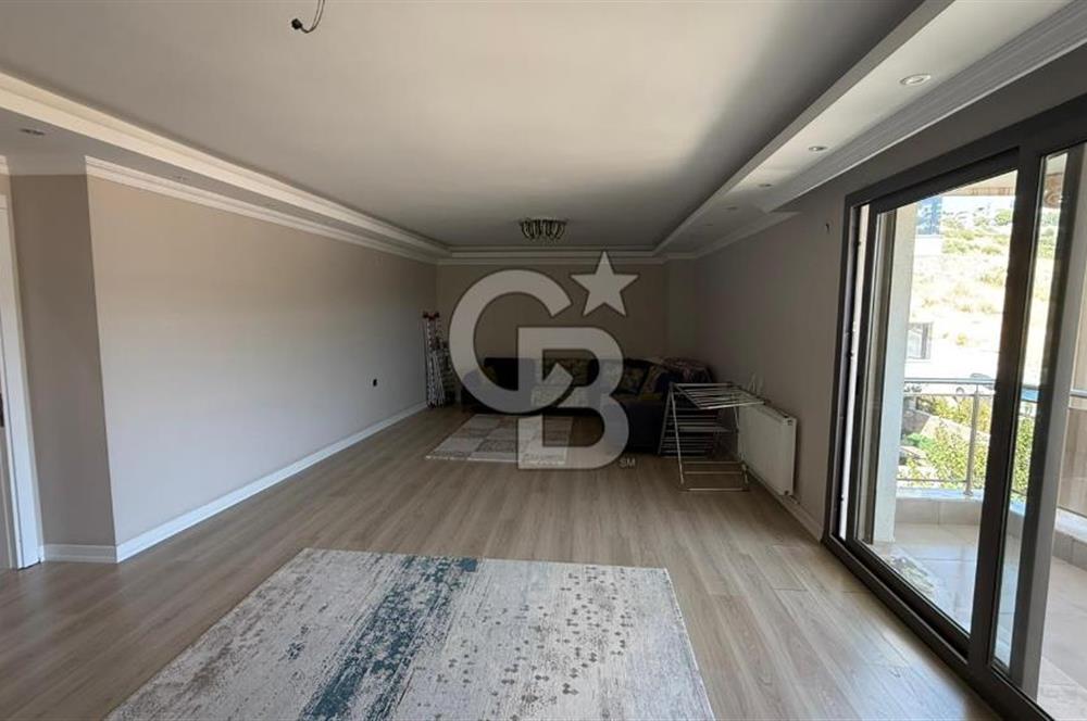 Bornova Atatürk Mah. Homeros Vadisi Manzaralı 7+1 Satılık Villa