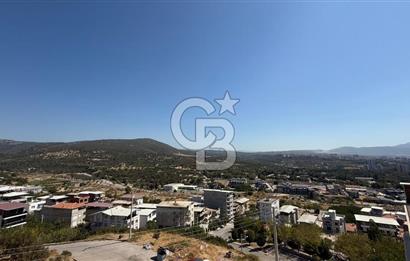 Bornova Atatürk Mah. Homeros Vadisi Manzaralı 7+1 Satılık Villa