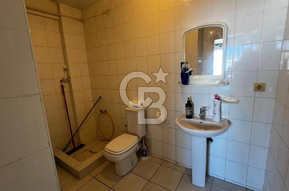 Kadıköy Yazıcıoğlu İş Hanında Ofis