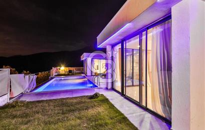 CB GİZ'DEN KAŞ ÜZÜMLÜ'DE SATILIK 3 ADET VİLLA