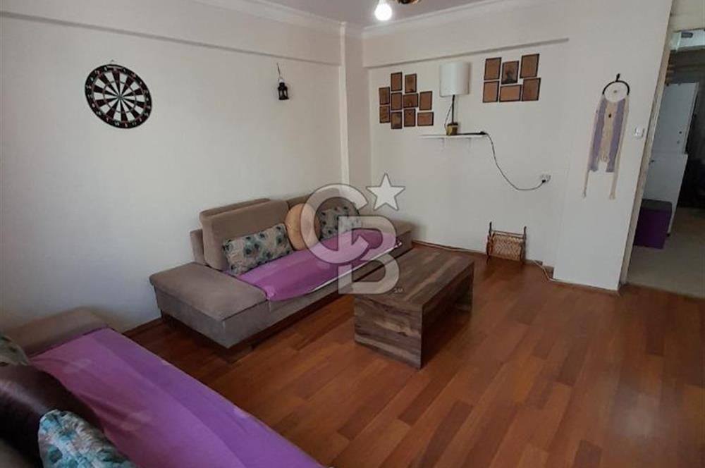 KARŞIYAKA ÇARŞI İÇİNDE EŞYALI 2+1 ARAKAT 85 m2 DAİRE