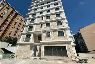 Kalamışta Sıfır 1+1 Lüks Ofis veya Daire Kullanımına Uygun