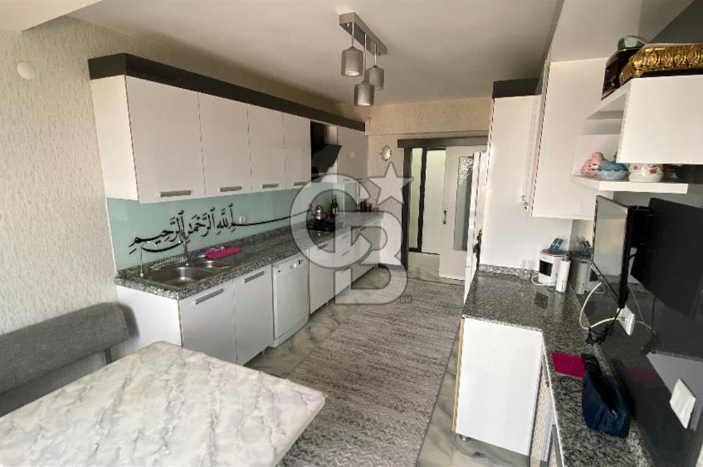 Pursaklar Zeytindalı Sitesi’nde Panoramik Şehir Manzaralı, Prestijli ve Lüks Daire