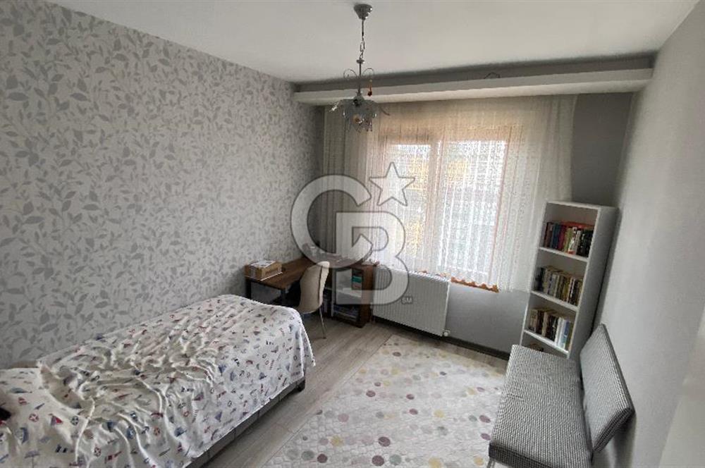 Pursaklar Zeytindalı Sitesi’nde Panoramik Şehir Manzaralı, Prestijli ve Lüks Daire