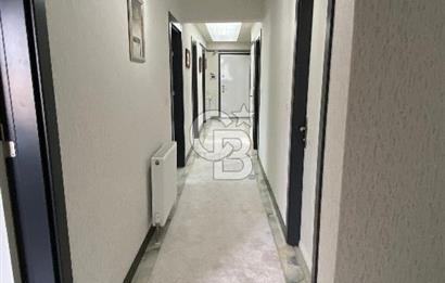 Pursaklar Zeytindalı Sitesi’nde Panoramik Şehir Manzaralı, Prestijli ve Lüks Daire
