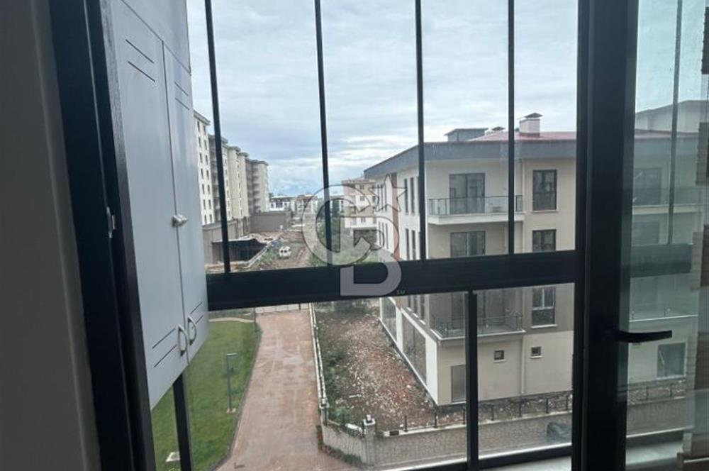 Cumhuriyet mahallesi FH sitesinde 1+1 eşyalı daire