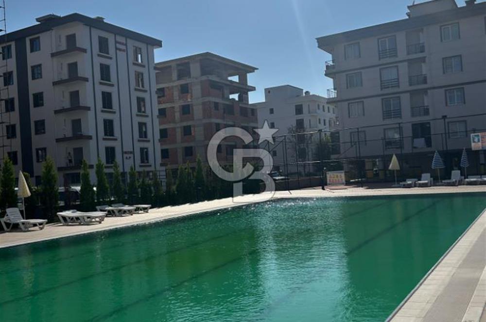 Cumhuriyet mahallesi FH sitesinde 1+1 eşyalı daire