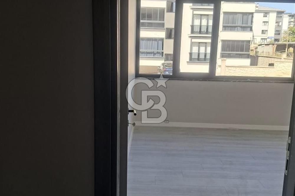 Gölbaşı Örencik te Köşe Konumda Yeni Binada 3+1 kiralık daire