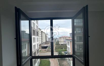 Cumhuriyet mahallesi FH sitesinde 1+1  daire