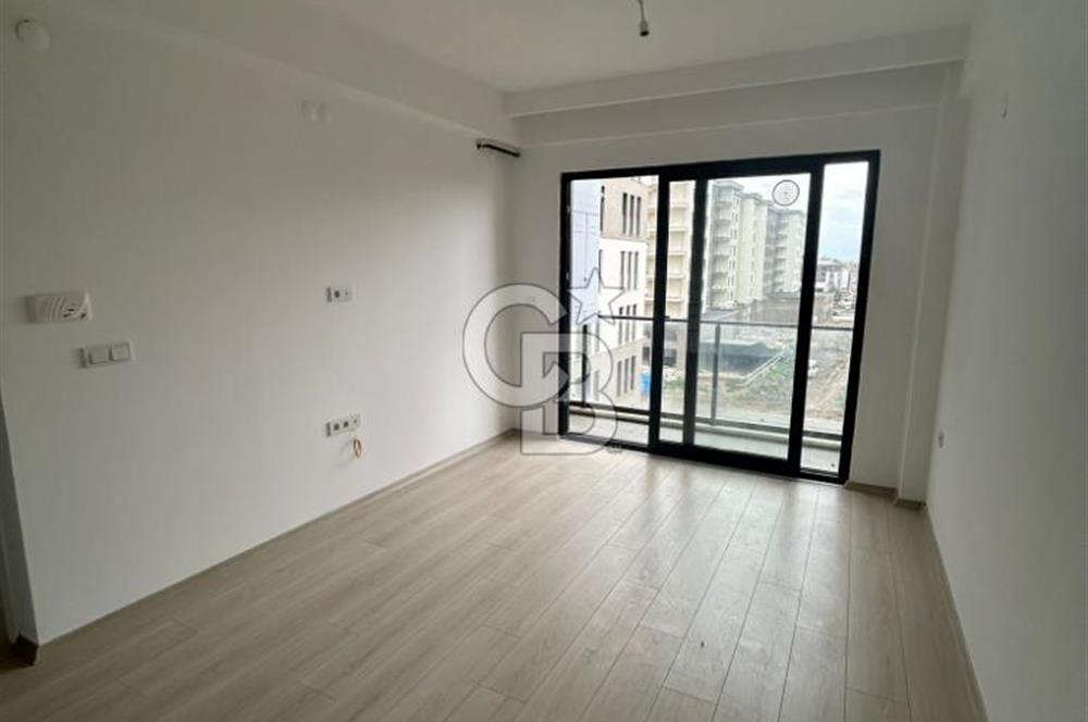 Cumhuriyet mahallesi FH sitesinde 1+1  daire