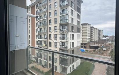 Cumhuriyet mahallesi FH sitesinde 1+1  daire