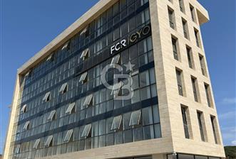 FGM Ramada’da Yüksek Değerli Plaza Katı Ofis – Havalimanına “2 Dakika”