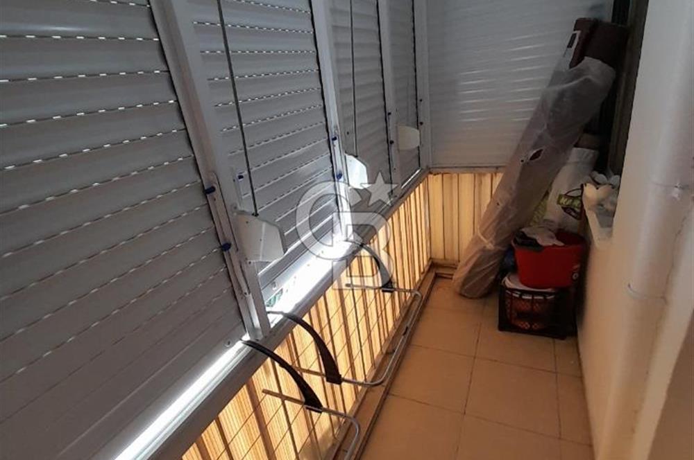 KARŞIYAKA ÇARŞI İÇİNDE EŞYALI 2+1 ARAKAT 85 m2 DAİRE