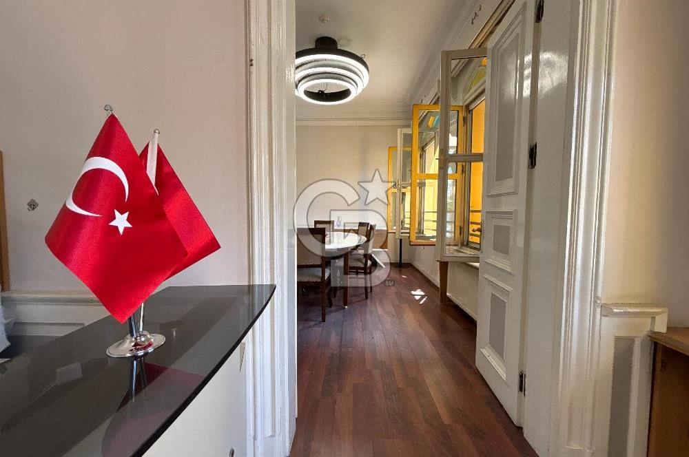 Kadıköy Feneryolu’nda 2. Derece Tescilli Tarihi Ahşap Köşk 