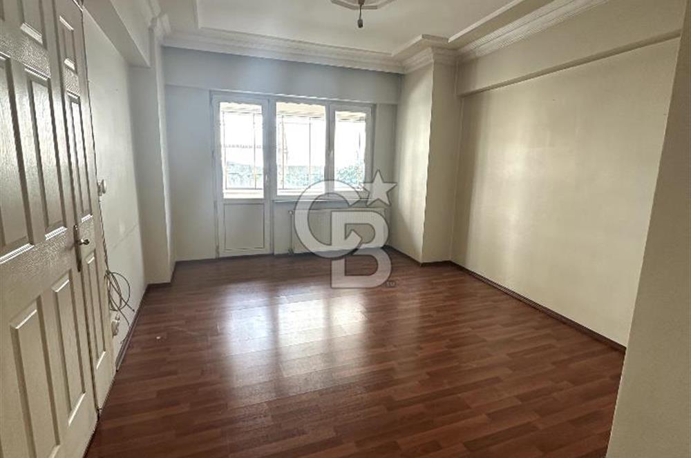 FENERYOLUNDA SATILIK 2+1 DAİRE 