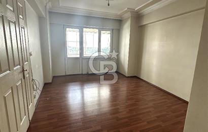FENERYOLUNDA SATILIK 2+1 DAİRE 