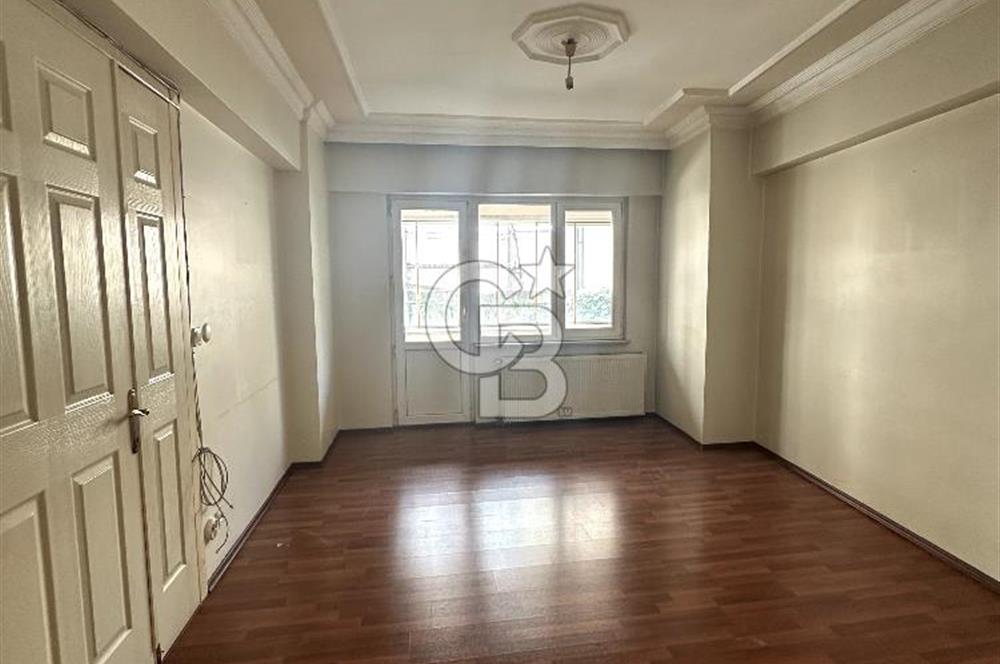 FENERYOLUNDA SATILIK 2+1 DAİRE 