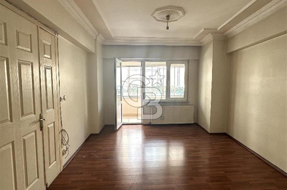 FENERYOLUNDA SATILIK 2+1 DAİRE 