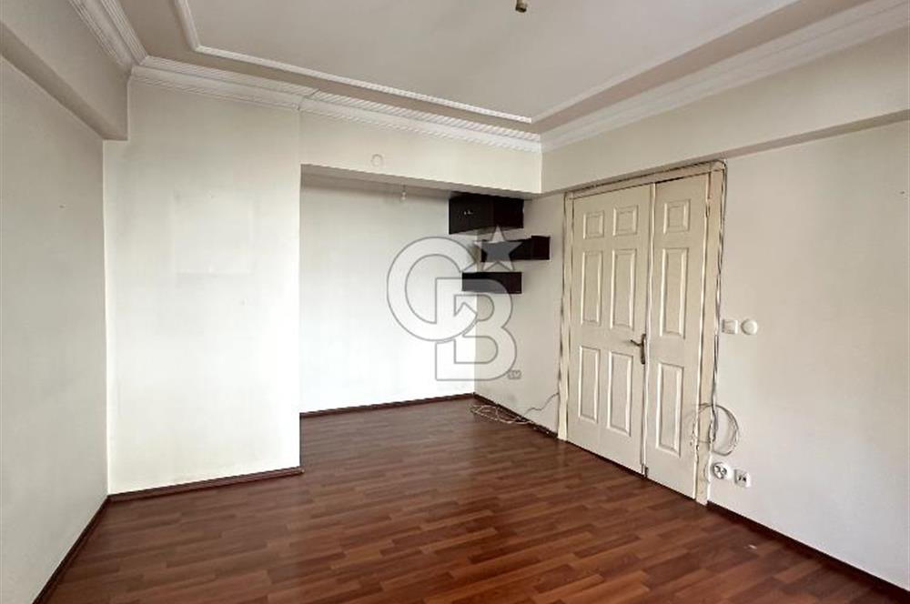 FENERYOLUNDA SATILIK 2+1 DAİRE 