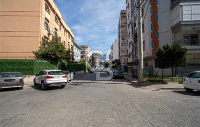 Karşıyaka Dedebaşı Mh.Ordu Bulvarı Üzeri 3+1 Arakat Satılık Daire