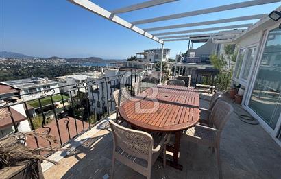 BODRUM BİTEZ'DE SATILIK HAVUZLU, DENİZ MANZARALI TRİPLEKS VİLLA