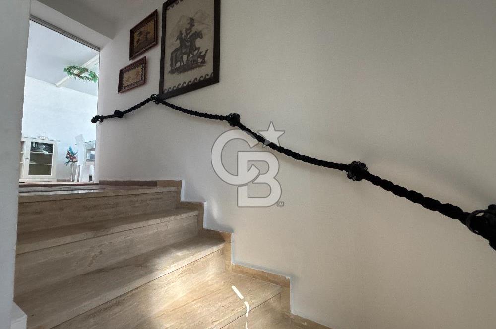 BODRUM BİTEZ'DE SATILIK HAVUZLU, DENİZ MANZARALI TRİPLEKS VİLLA