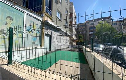 MENEMEN MERKEZDE KİRALIK İKİ CEPHELİ GENİŞ DÜKKAN