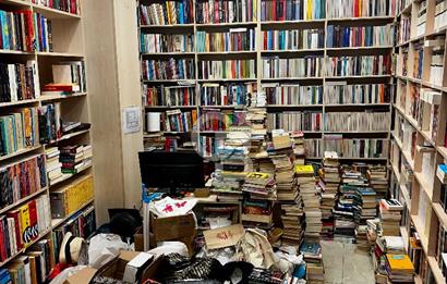 BEYOĞLU ASLIHAN PASAJI'NDA, GİRİŞ KAT, SATILIK DÜKKAN