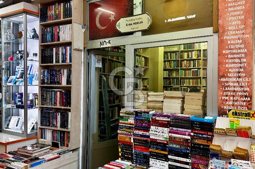 BEYOĞLU ASLIHAN PASAJI'NDA, GİRİŞ KAT, SATILIK DÜKKAN