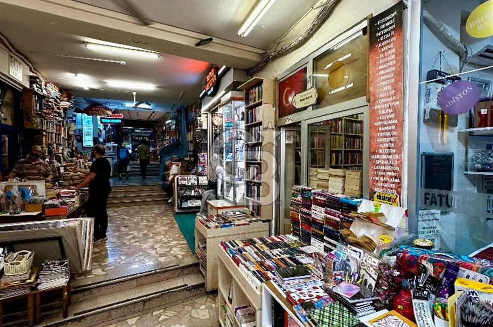 BEYOĞLU ASLIHAN PASAJI'NDA, GİRİŞ KAT, SATILIK DÜKKAN