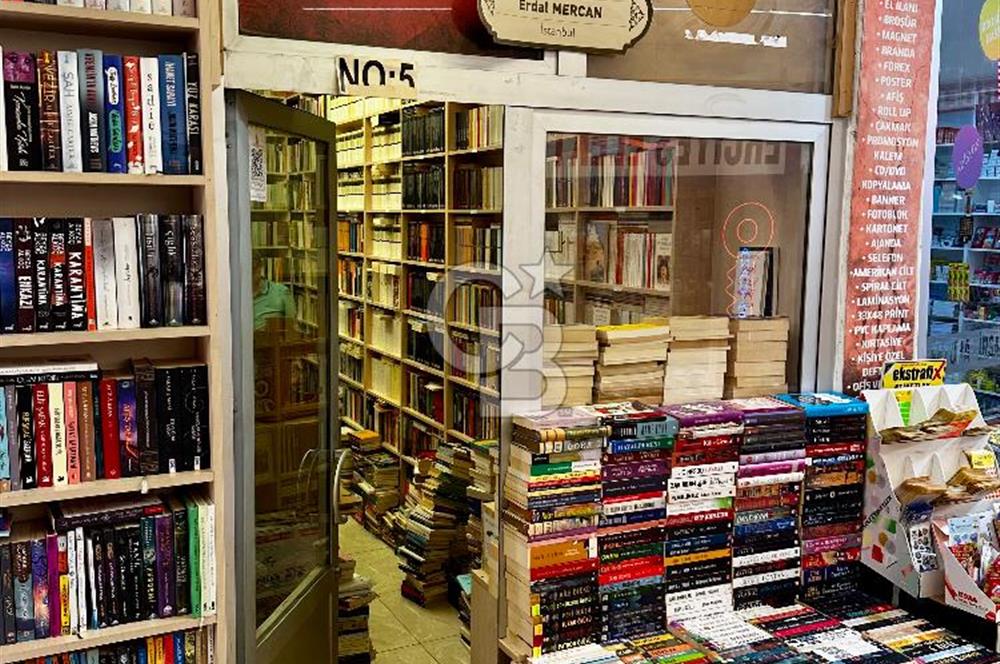 BEYOĞLU ASLIHAN PASAJI'NDA, GİRİŞ KAT, SATILIK DÜKKAN