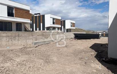 ATAKAN KONAKLARI 2 PROJESİ 3+1 180m2 SATILIK TERS DUBLEKS VİLLA