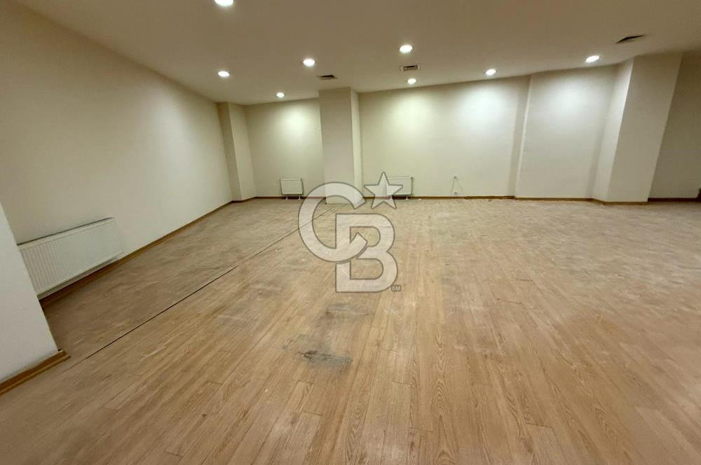Ataşehir Finans Merkezi'ne Komşu Şerifali'de Kiralık Depolu Dükkan