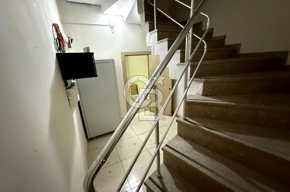 Ataşehir Finans Merkezi'ne Komşu Şerifali'de Kiralık Depolu Dükkan