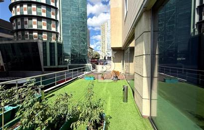 Ataşehir Finans Merkezi'ne Komşu Şerifali'de Kiralık Depolu Dükkan