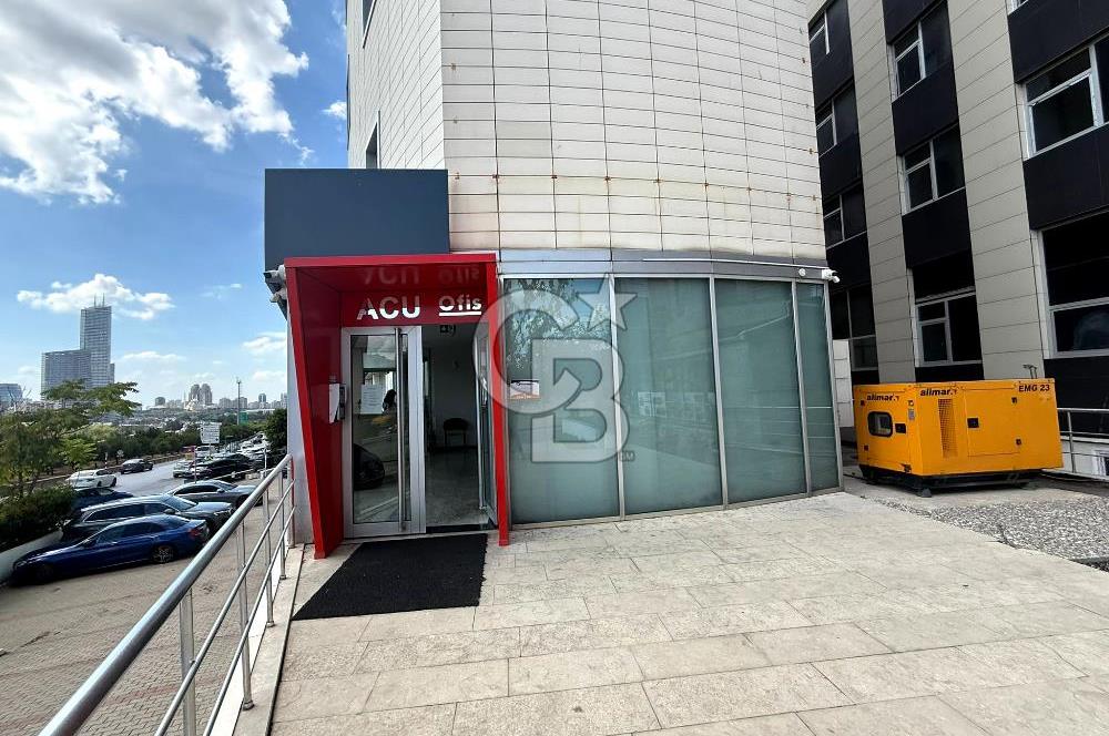 Ataşehir Finans Merkezi'ne Komşu Şerifali'de Kiralık Depolu Dükkan