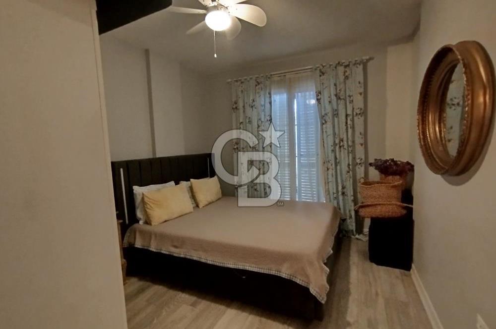 Alaçatı'da Site İçi Satılık Villa