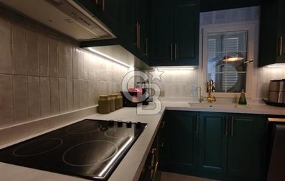 Alaçatı'da Site İçi Satılık Villa