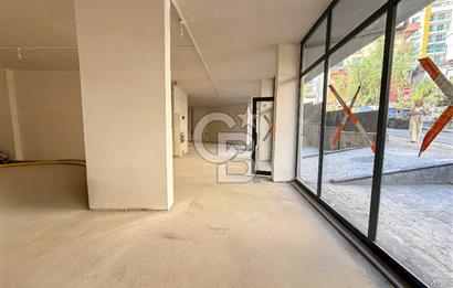 Pendik Esenyalı’da Evora’ya Yakın, Geniş Cepheli Kiralık Dükkan – Birçok İş Koluna Uygun