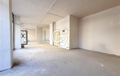 Pendik Esenyalı’da Evora’ya Yakın, Geniş Cepheli Kiralık Dükkan – Birçok İş Koluna Uygun