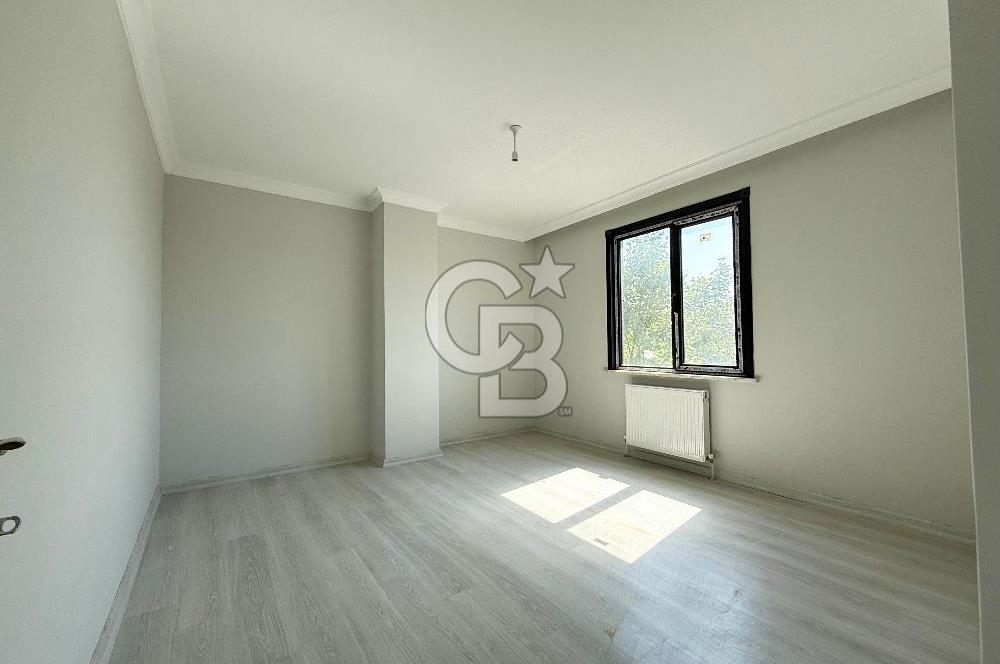 Pendik Esenyalı’da Sıfır Köşe Binada Geniş 3+1 – Çift Banyolu, Balkonlu, Kapalı Otoparklı