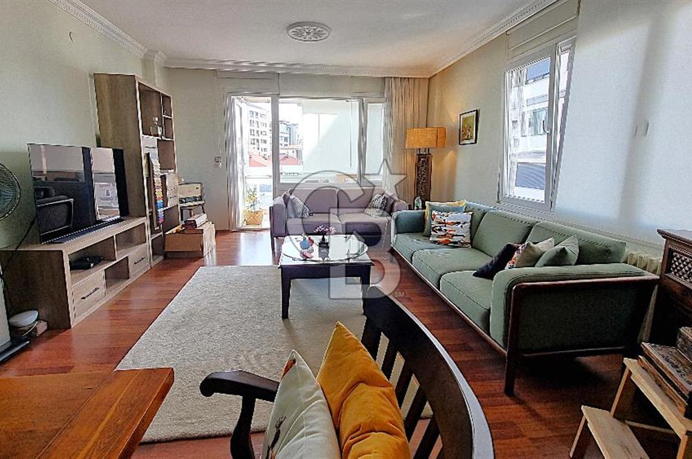 Kadıköy Zühtüpaşa'da Ferah 3+1 Kiralık Daire
