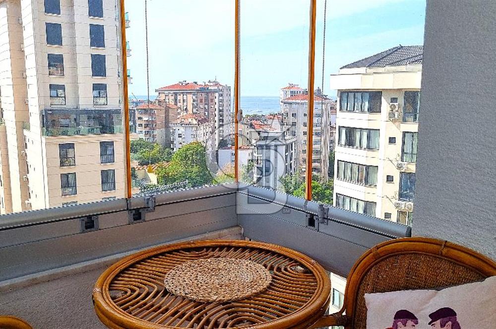Kadıköy Zühtüpaşa'da Ferah 3+1 Kiralık Daire