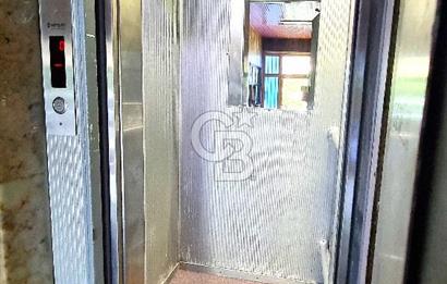 Kadıköy Zühtüpaşa'da Ferah 3+1 Kiralık Daire