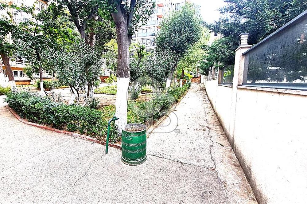 Kadıköy Zühtüpaşa'da Ferah 3+1 Kiralık Daire