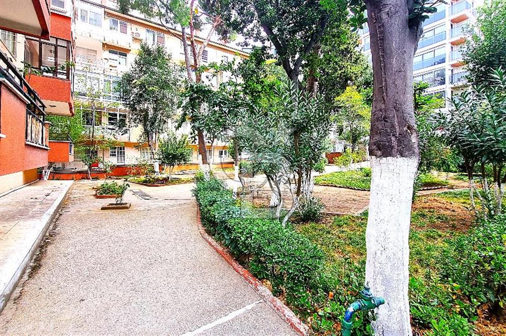 Kadıköy Zühtüpaşa'da Ferah 3+1 Kiralık Daire